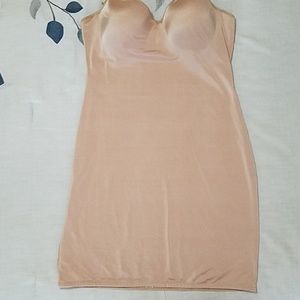 Curves 42C shapewear